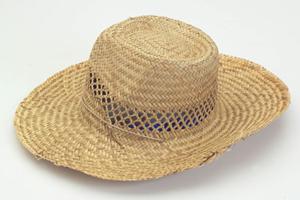 【2025年最新版】フルジップパーカーの選び方とコーデ術！人気ブランド徹底比較